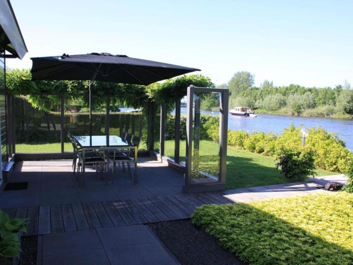 Riverside Holiday Home Near Amsterdam Nigtevecht Dış mekan fotoğraf